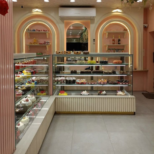 یخچال قنادی